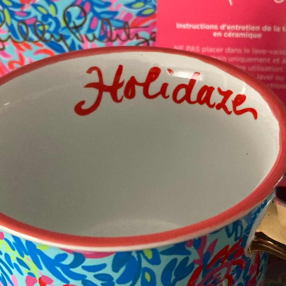 NWT 2 Lilly Pulitzer Mug Set, Gold Handle - "Holidaze" - HOME - Picture 5 of 8